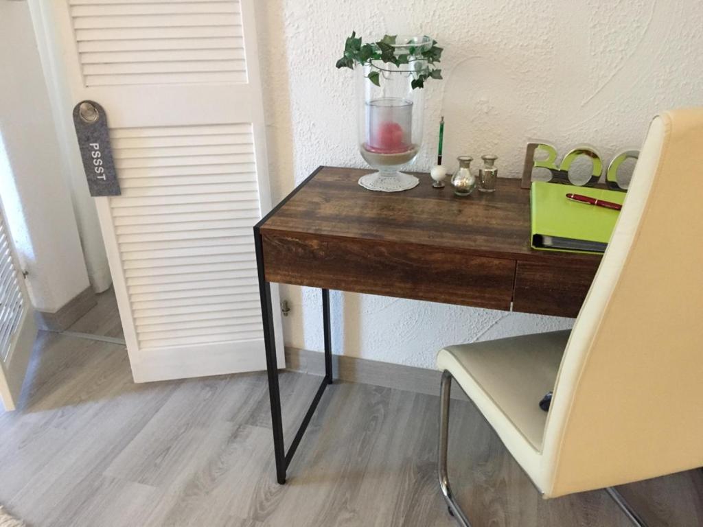 Luft Und Meer 4**** Ferienwohnung Hage Bagian luar foto